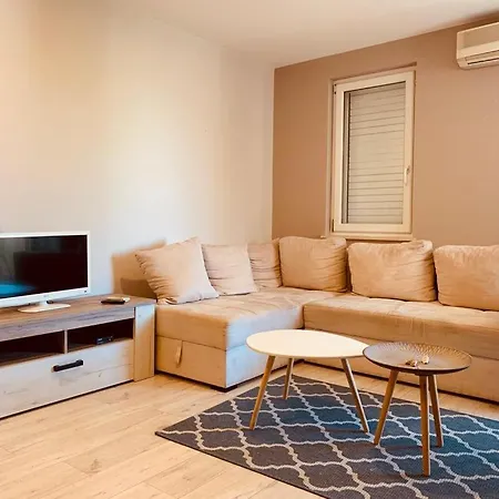 1 Bedroom Cozy Apartment In The Center Of Budva-3