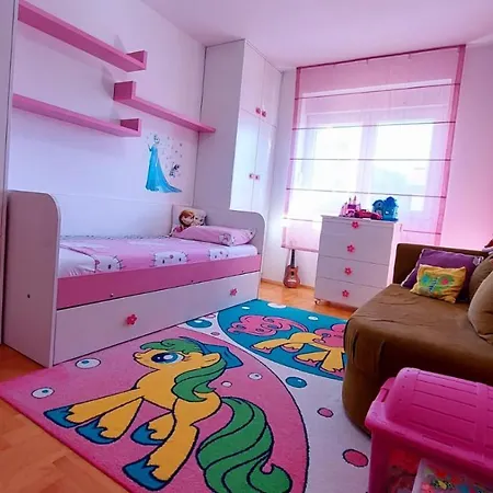 Family Relax Apartment-3