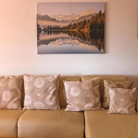 One Bedroom Apartament With Sea View And Private Parking-2