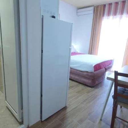 Sara Apartments Budva-3