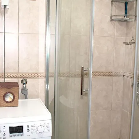 One Bedroom Apartament With Sea View And Private Parking-3