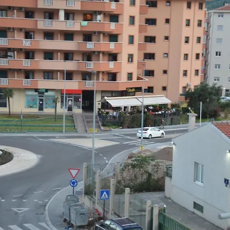 Lux Family Apartment 10 Minute Walk To The Beach In The Heart Of Budva-2