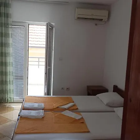 Apartmani Bastrica-2
