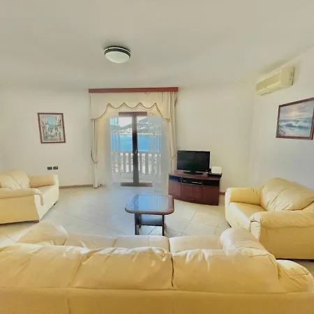 Sea View Apartments Rafailovici-2