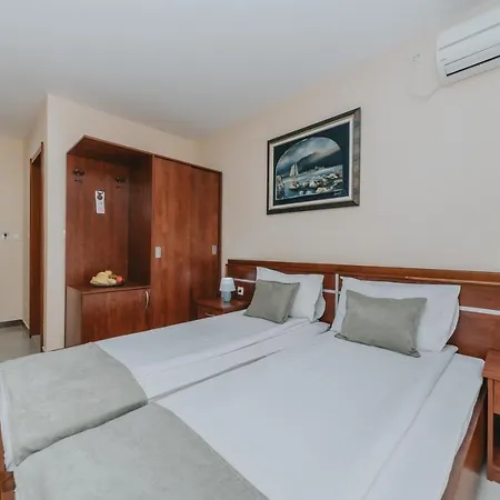 Apartmani Salus-3