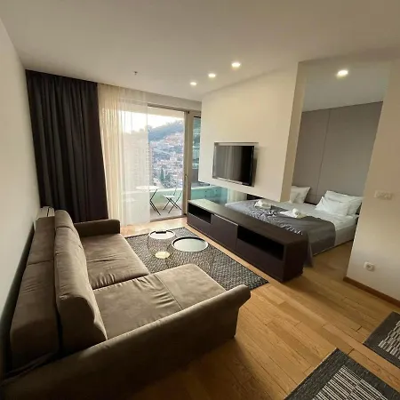 Apartments Sea View In Wow****-2