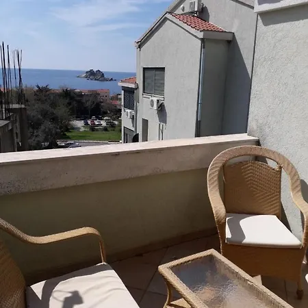 Apartman Ozi 2-2