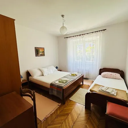 Holiday Home Vesna-3