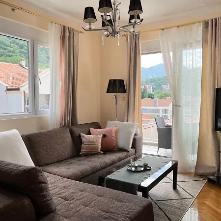 Lana Apartment Petrovac-3