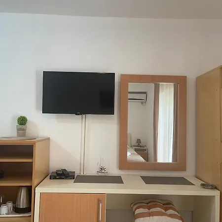 Guest House Jasna-2