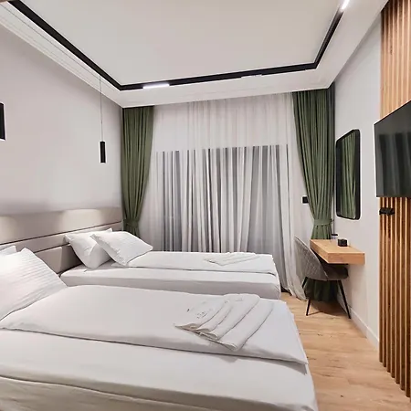 Amd Premium Rooms Budva-3