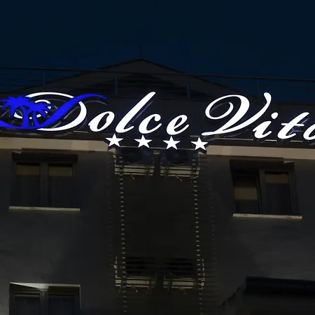 Dolce Vita-2