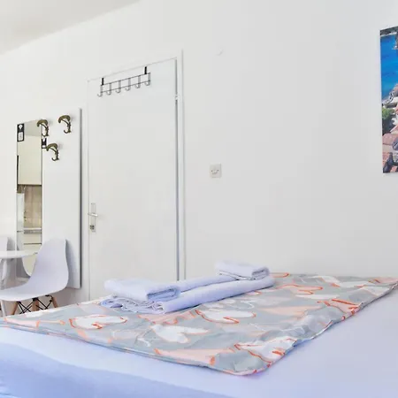 Apartment Lucky-3