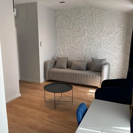 Lungomare Apartments-3