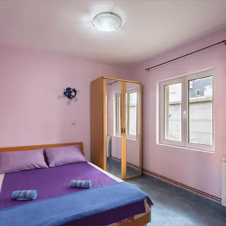 Apartments Antic-2