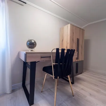 Apartments Cataleya Przno-3