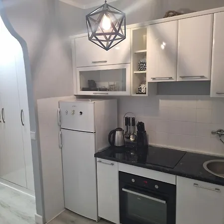 Center Apartment-3