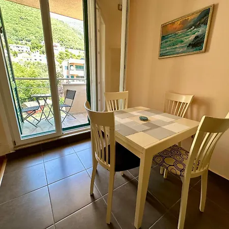 Petrovac Center Apartment-3