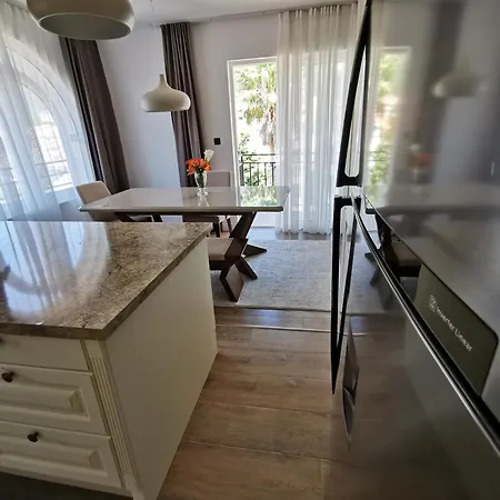 Apartments 110 In Budva-3
