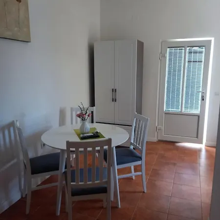 Vila Lazovic-2