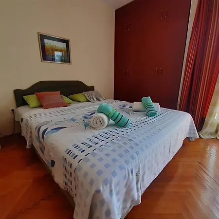 One-Bedroom Mediterranean Flat Near The Sea-3