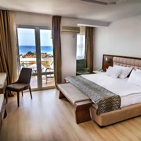 Hotel Adrovic-3