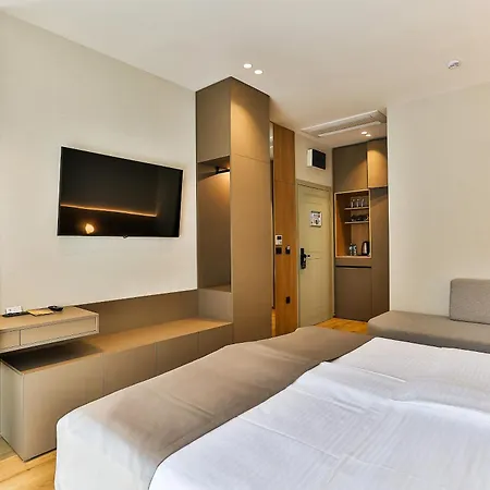Hotel Kingstone Budva-3