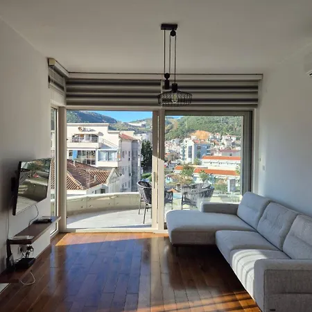 Lagoon Apartments-2