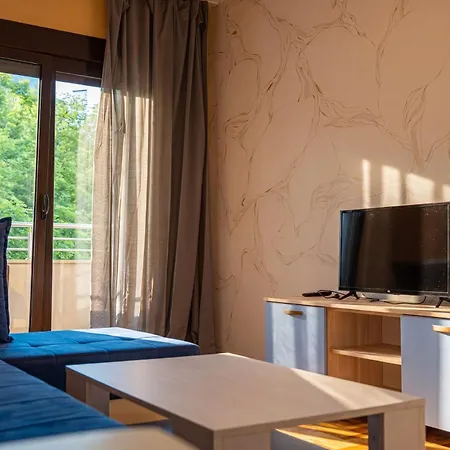 Becici Akacia Apartments-2