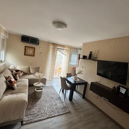 Studio Apartment For Rent In Budva-3
