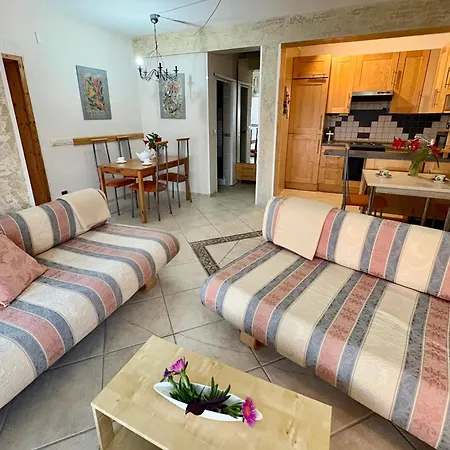 Apartments Mirian-3