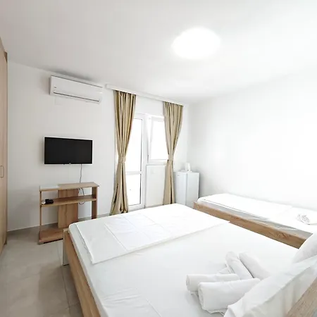 Guest House Violet-2