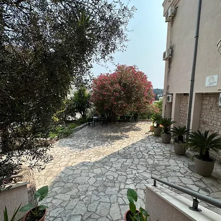 Apartments Anastasija-2