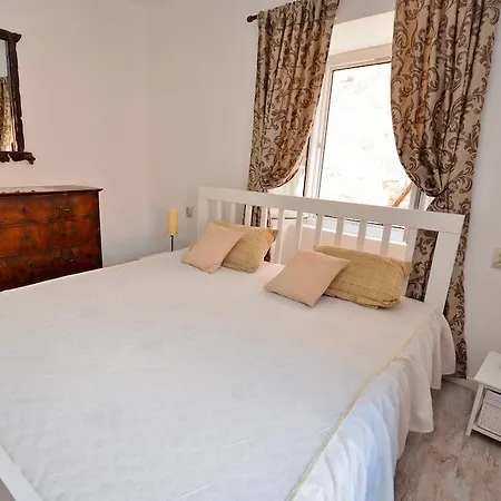 Bell Tower Apartment-2