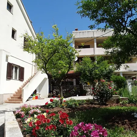 Apartments Ilinka-2