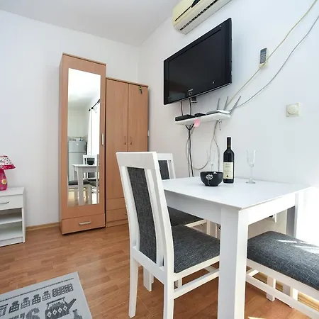 Jovana Apartment-2