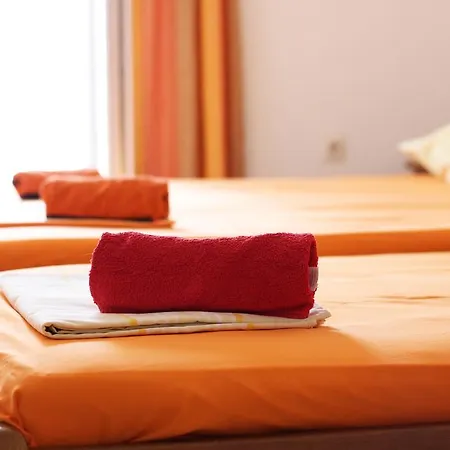 Guesthouse Sun Hostel-3