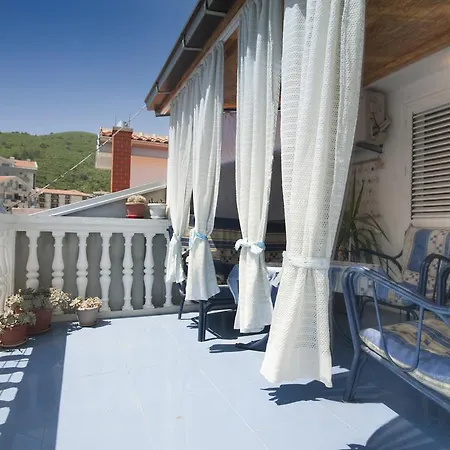 Apartment Mira-3