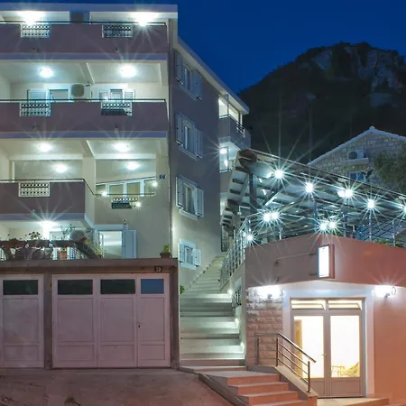 Apartments Marina-3