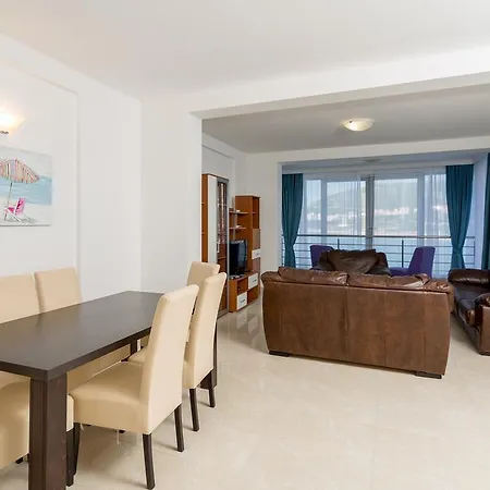 Adriatic Raf Apartments-3