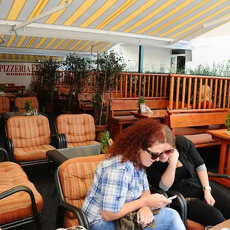 Budva Inn Guest House-2