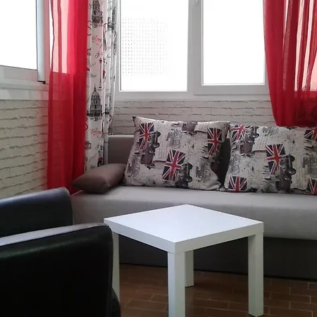 Nice Flat With Good Internet-3