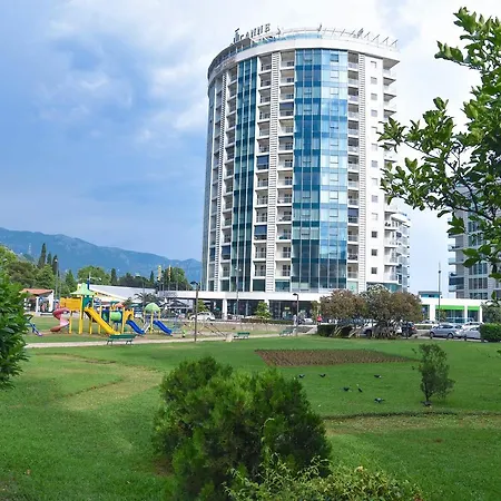 Family Apartment Close To Slovenska Beach-3