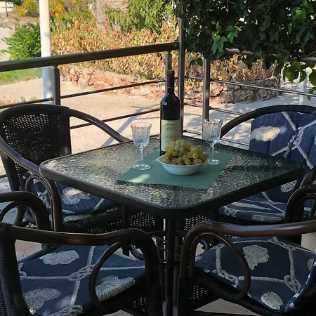 Apartments Sveti Stefan Mne-3