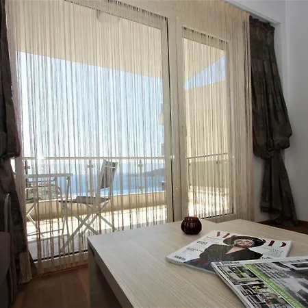 Amazing Sea View Apartment-3