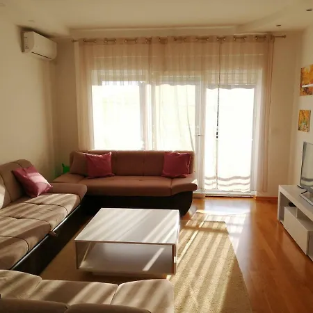 Becici Apartment-2