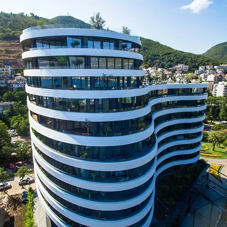 Royal Montesun Apartments-3