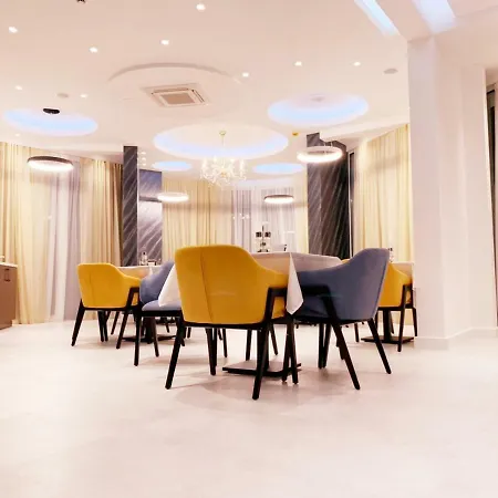 Hotel Pierina-3