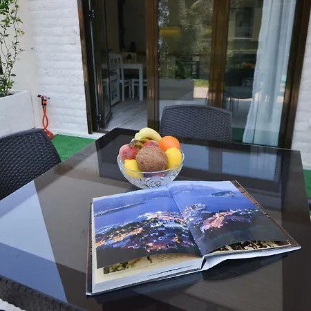 Brand New Apartments - Free Parking-3