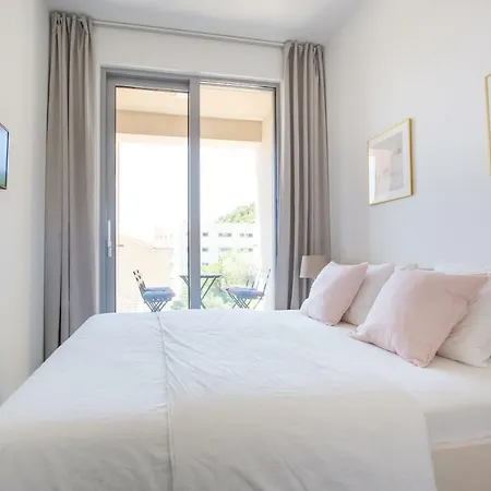 Apart Sky Residence With Sea View In Delmar-3